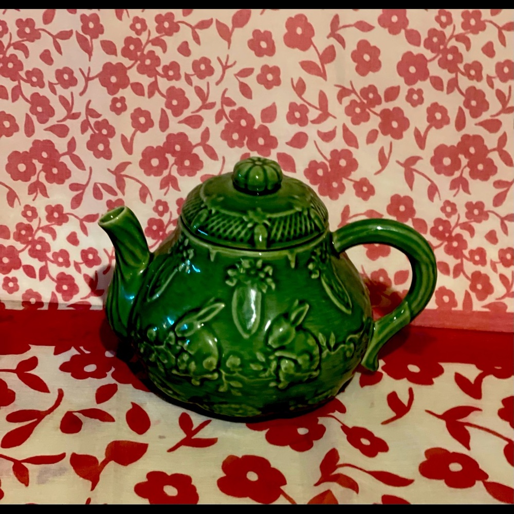 Bordallo Pinheiro Green rabbit teapot
